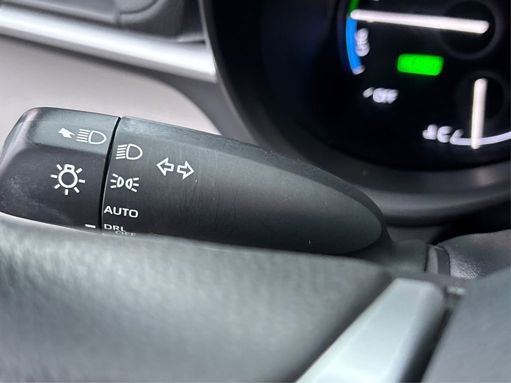 Used 2021 Toyota Sienna LE image 25