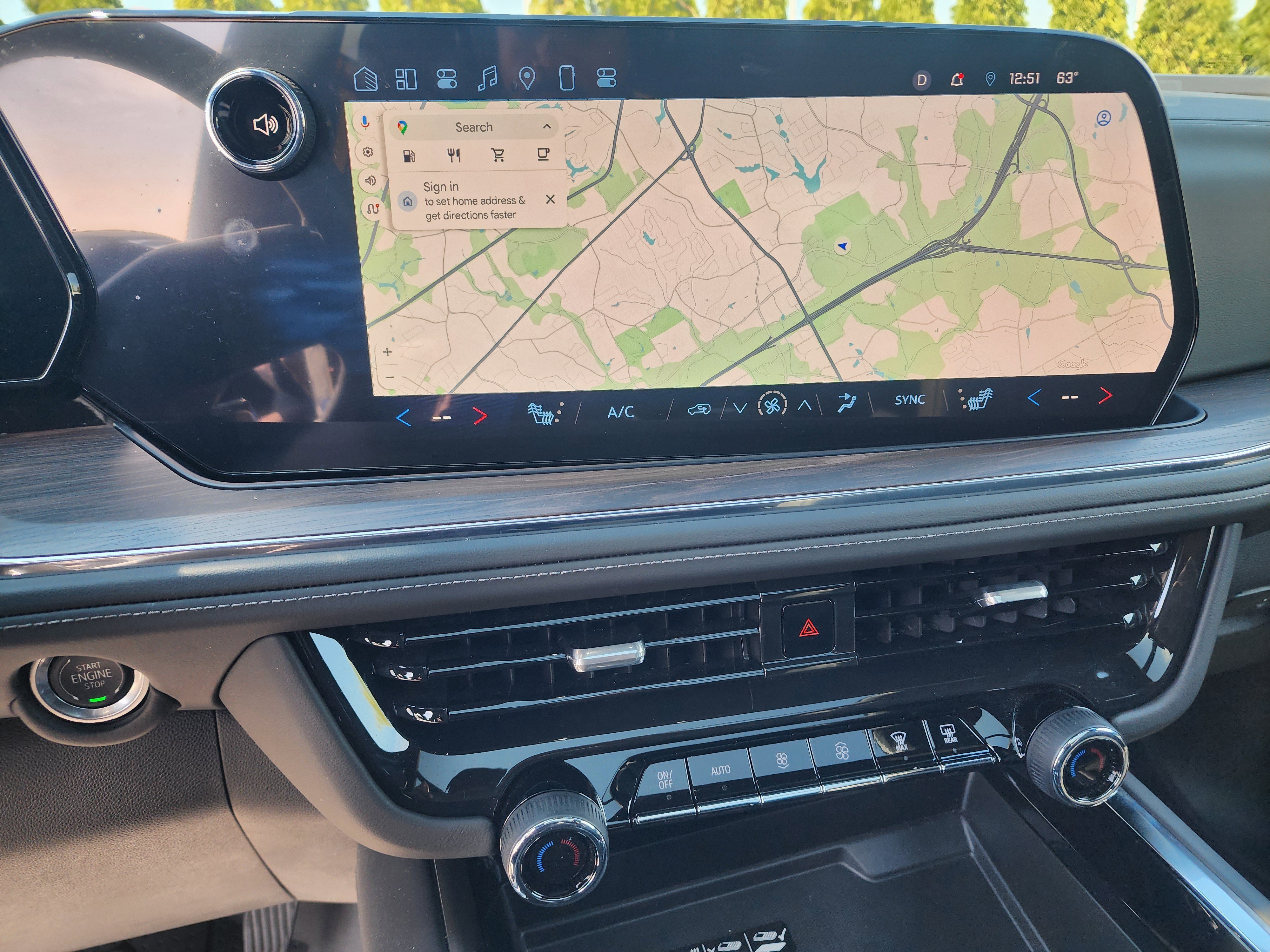 Used 2025 Chevrolet Tahoe Z71 w/ Z71 Off-Road Package image 34