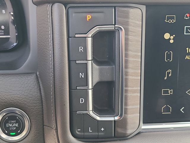Used 2024 GMC Yukon Denali RWD image 34