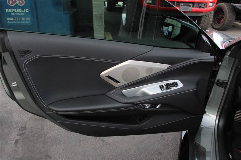 Used 2023 Chevrolet Corvette Stingray Preferred Cpe w/ Z51 Performance Package RWD image 12