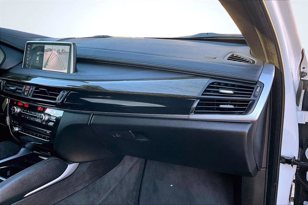 Used 2019 BMW X6 xDrive35i w/ Premium Package image 26