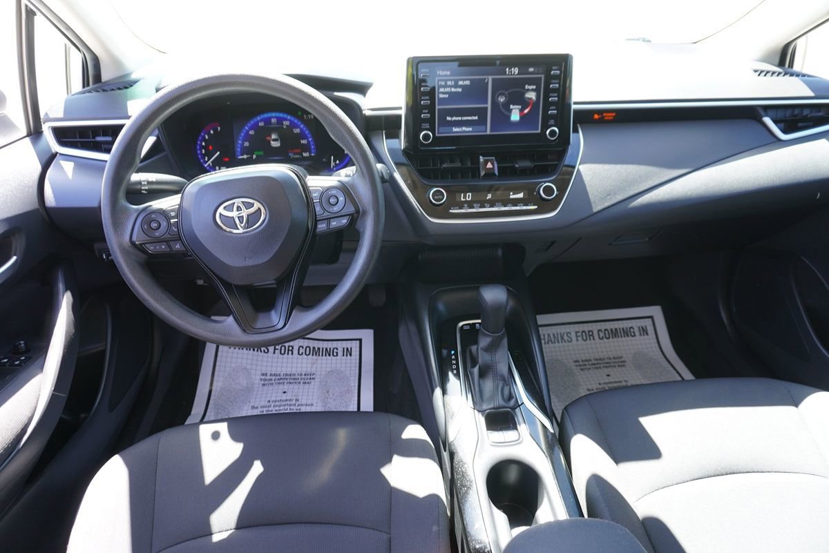 Used 2020 Toyota Corolla LE w/ Carpet Mat Package (TMS) FWD image 18
