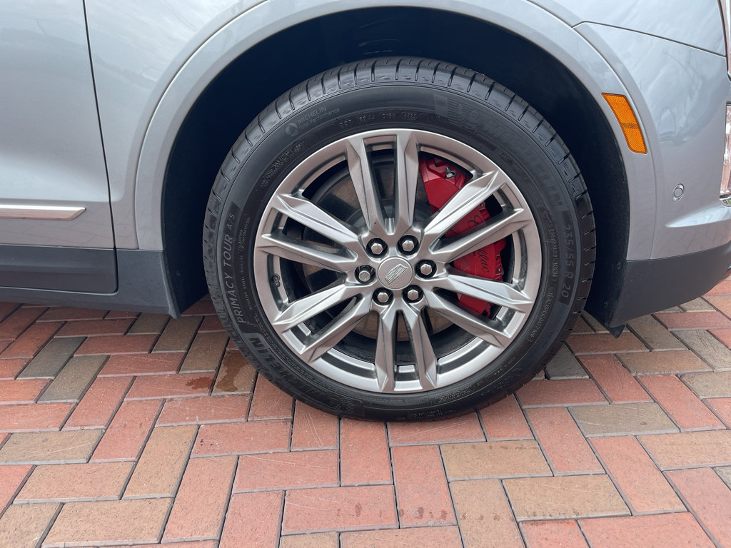 Used 2026 Cadillac XT5 Sportv w/ LPO, Floor Liner Package AWD/4WD image 6