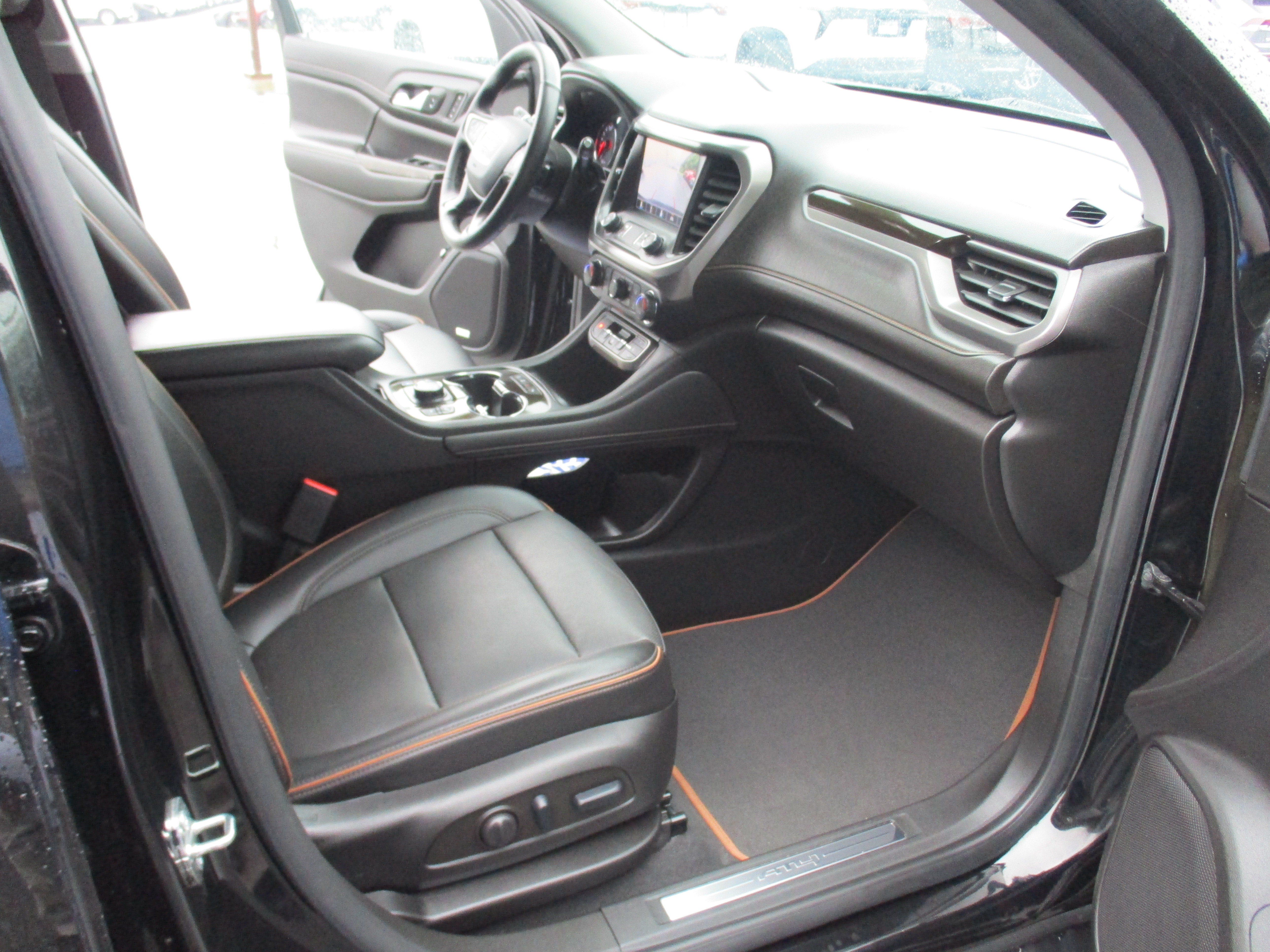 Certified 2023 GMC Acadia AT4 w/ Technology Package AWD/4WD image 15