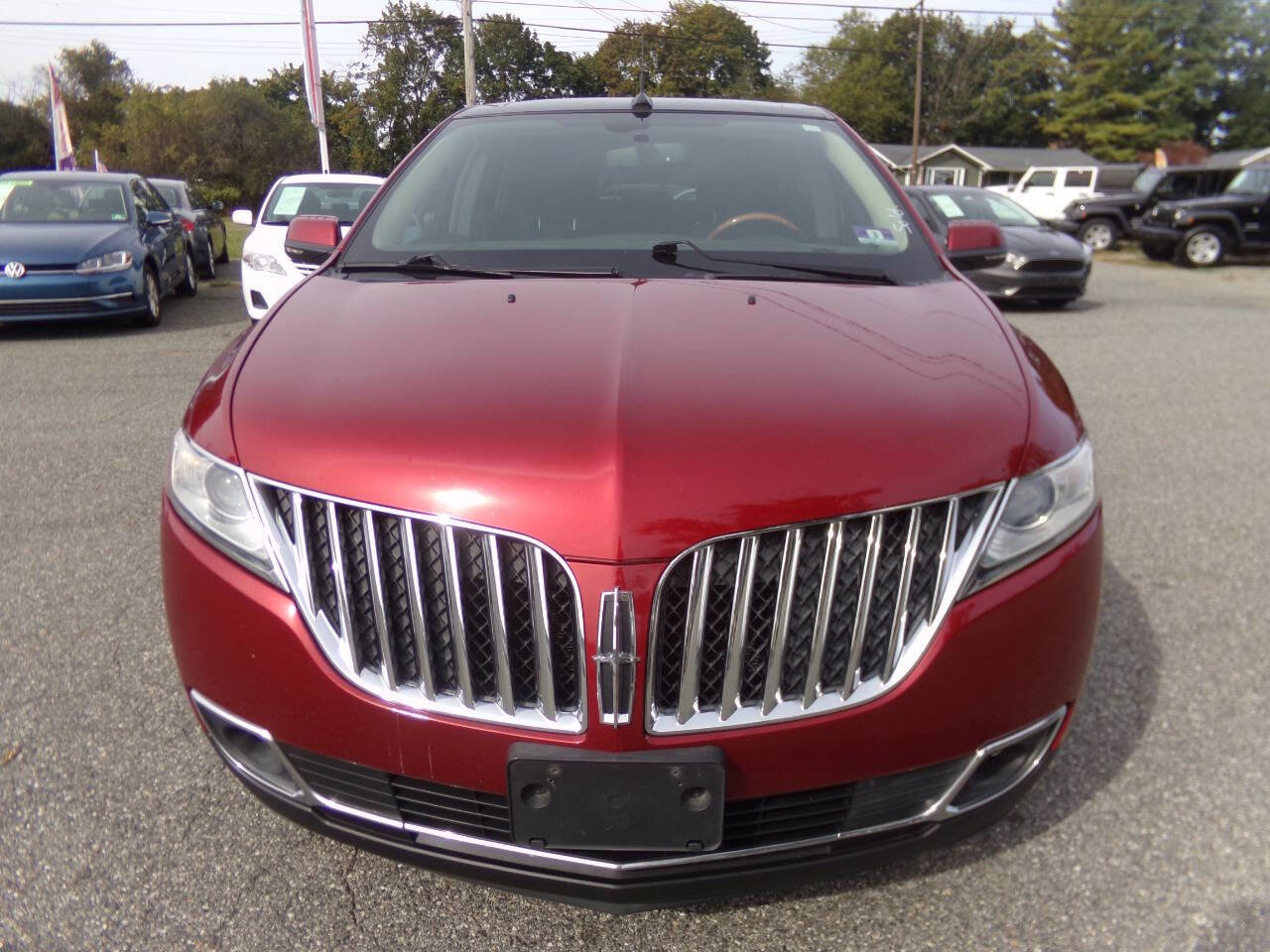 Used 2015 Lincoln MKX AWD w/ Equipment Group 102A image 2