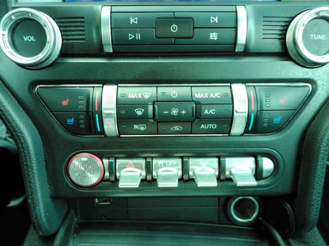 Used 2023 Ford Mustang Premium image 44