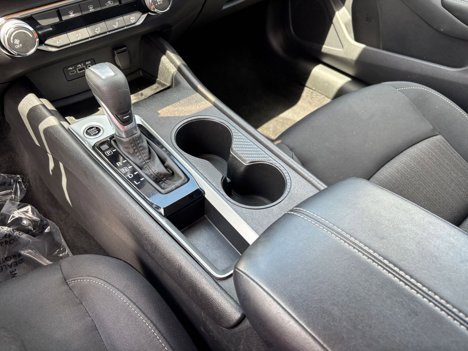 Used 2025 Nissan Altima 2.5 SV FWD image 42