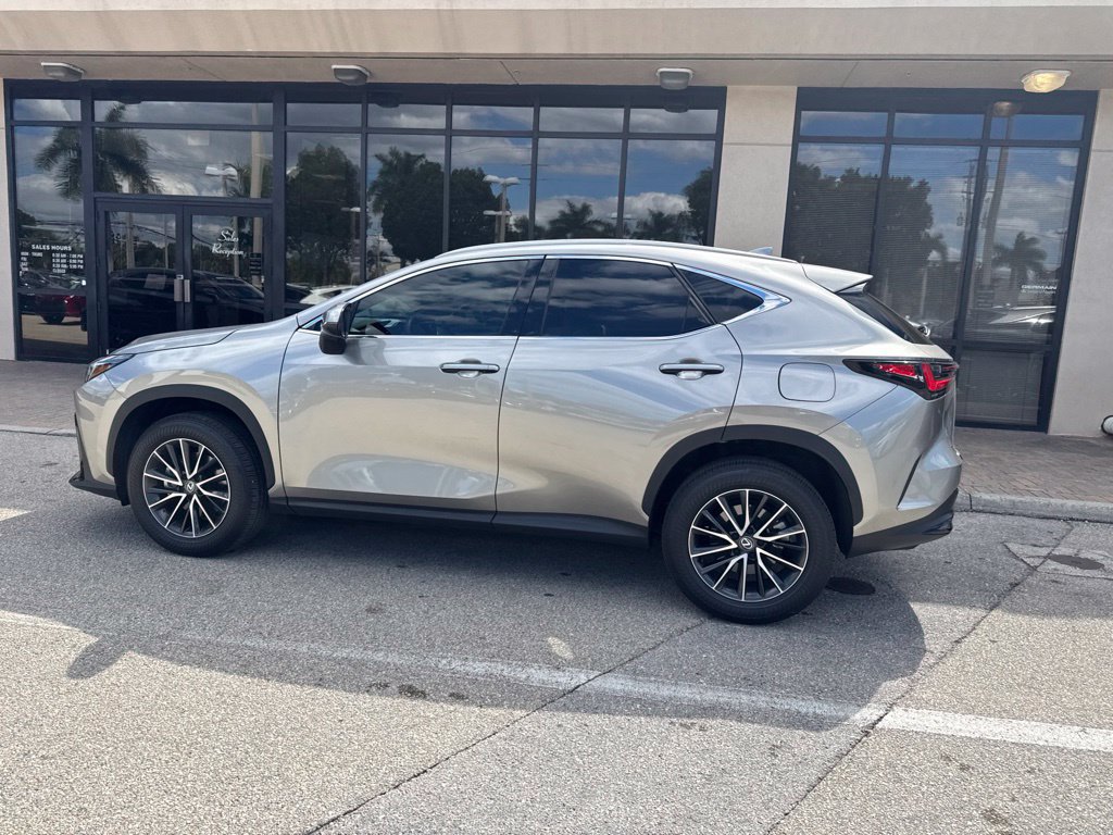 Used 2024 Lexus NX 250 FWD w/ Cold Area Package image 10