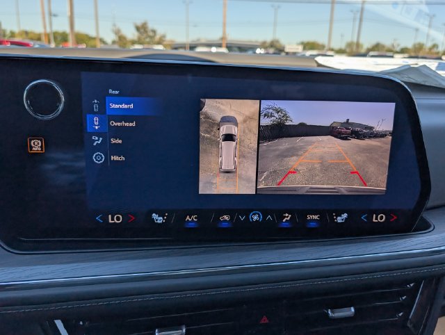 New 2027 Chevrolet Tahoe LT w/ Sun And Tow Package AWD/4WD image 22
