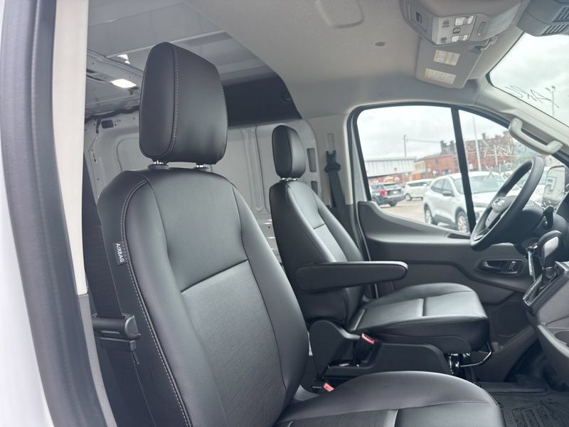 New 2025 Ford Transit 350 Low Roof RWD image 13