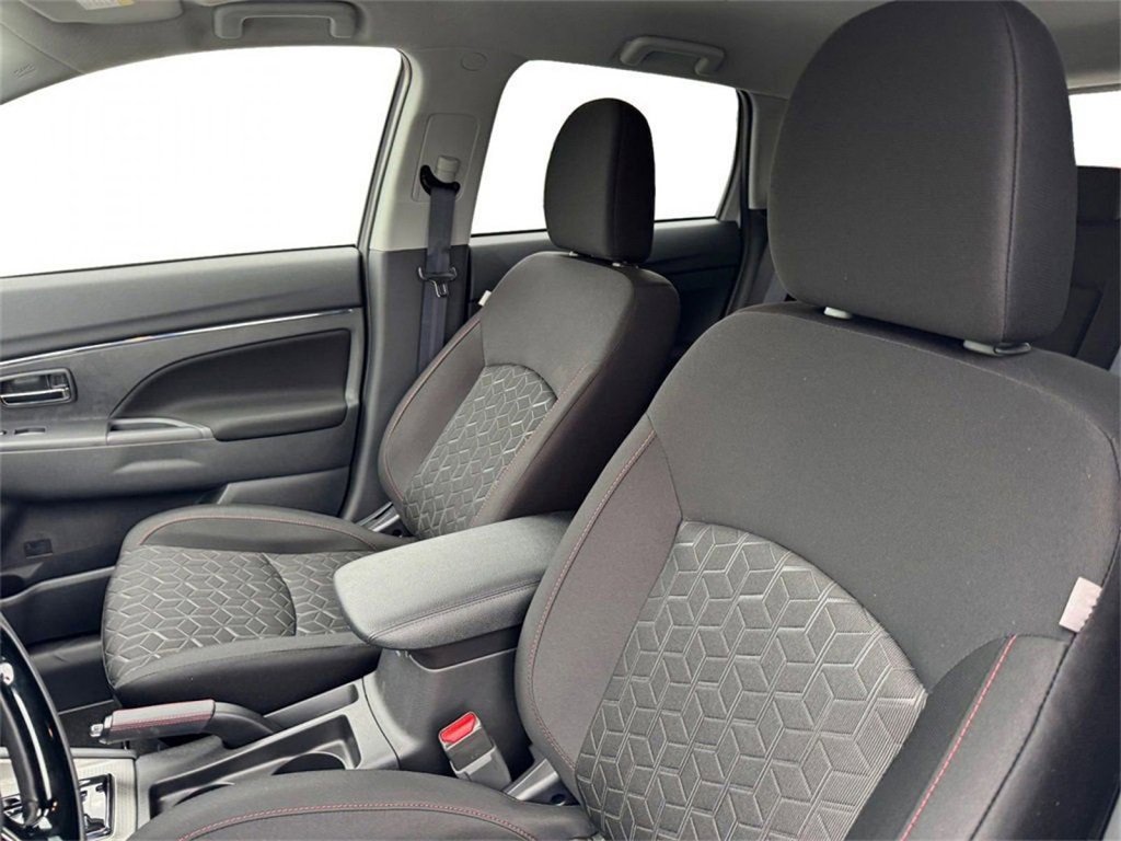 New 2025 Mitsubishi Outlander Sport LE image 12