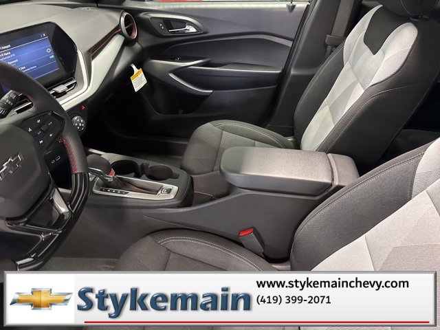 New 2026 Chevrolet Trax RS image 30