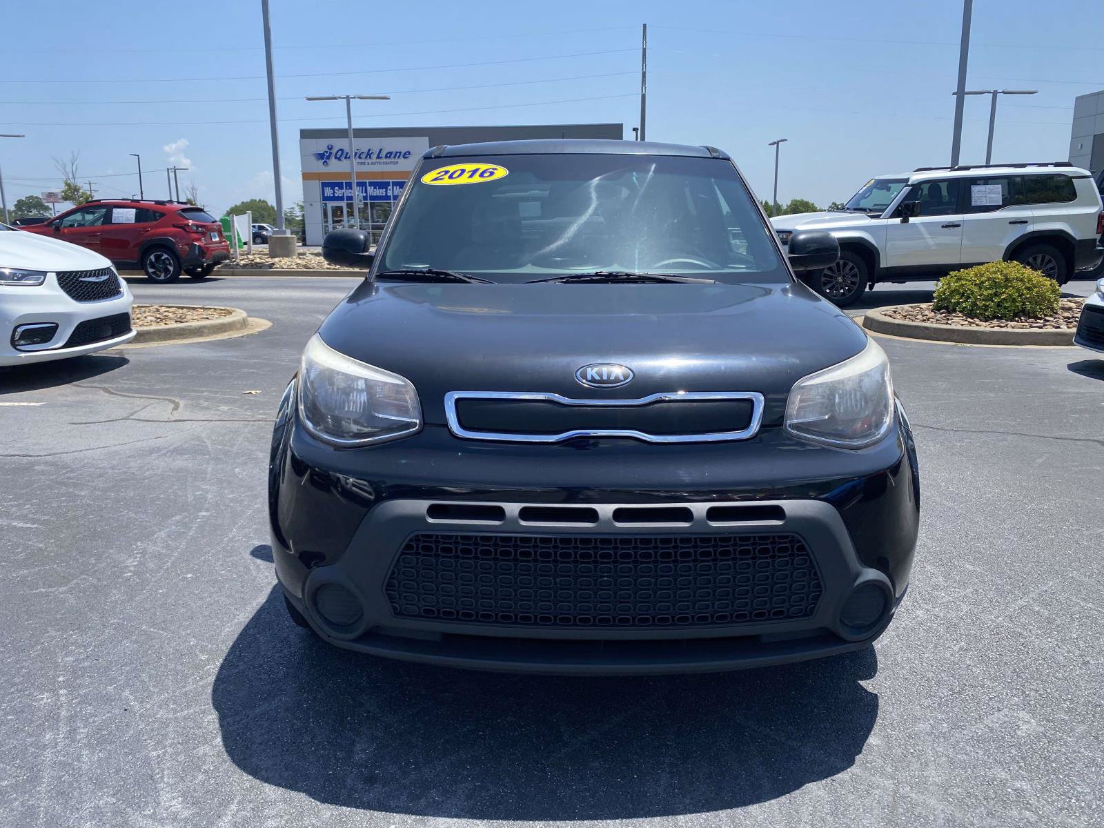 Used 2016 Kia Soul FWD image 2