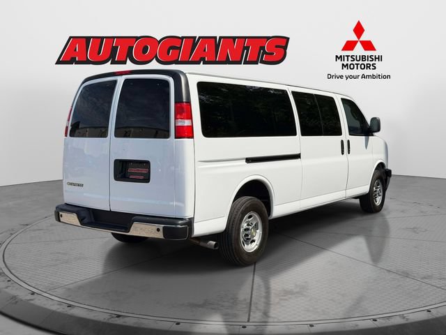 Used 2024 Chevrolet Express 3500 LT w/ LT Preferred Equipment Group RWD image 2