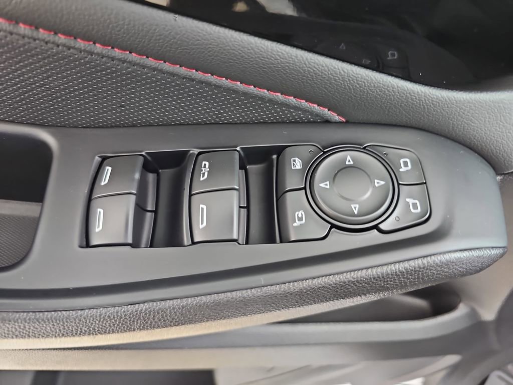 Certified 2024 Chevrolet Traverse RS w/ LPO, Floor Liner Package image 35