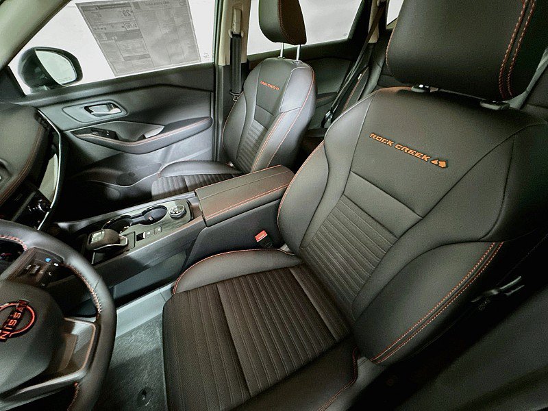 New 2026 Nissan Rogue Platinum AWD/4WD image 11