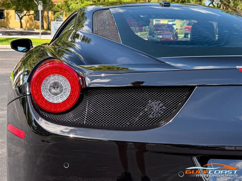 Used 2012 Ferrari 458 Italia Coupe RWD image 51