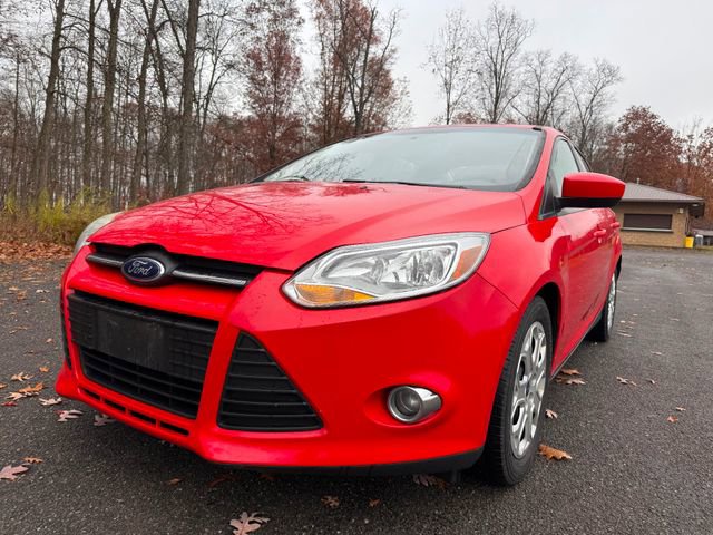 Used 2012 Ford Focus SE image 1