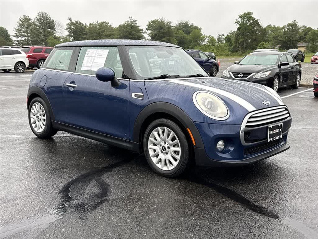 Used 2014 MINI Cooper 2-Door Hardtop FWD image 3