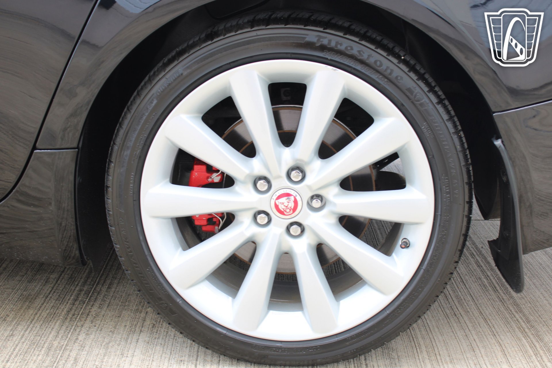 Used 2014 Jaguar XF 3.0 RWD image 9