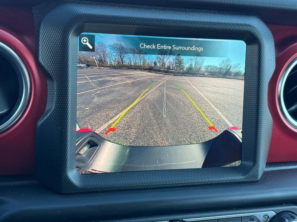 Used 2023 Jeep Gladiator Rubicon w/ LED Lighting Group image 22