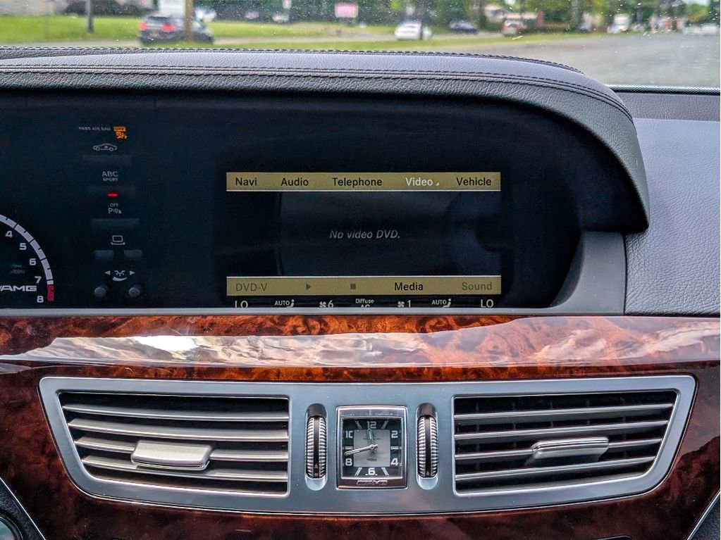 Used 2010 Mercedes-Benz S 63 AMG image 22