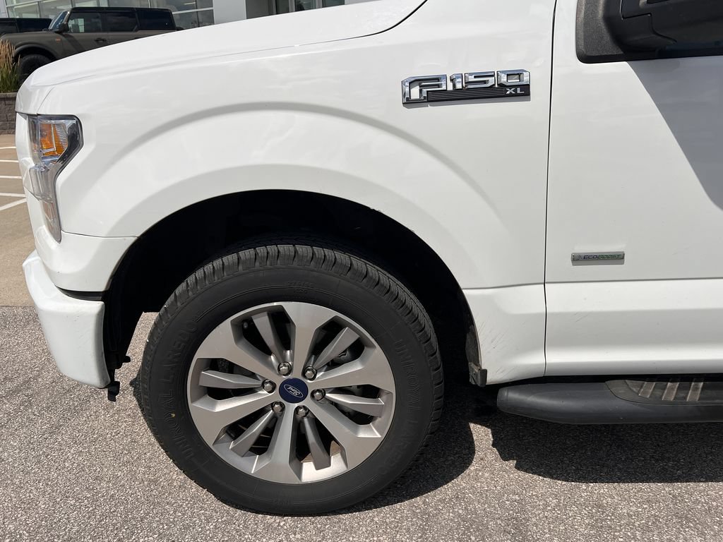 Used 2017 Ford F150 XL w/ Equipment Group 101A Mid AWD/4WD image 14