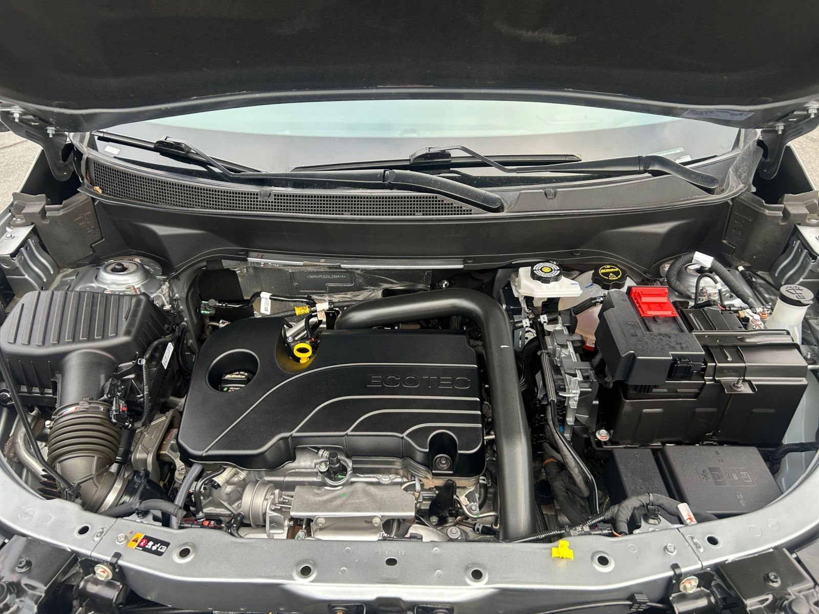 Used 2025 Chevrolet Equinox LT image 31