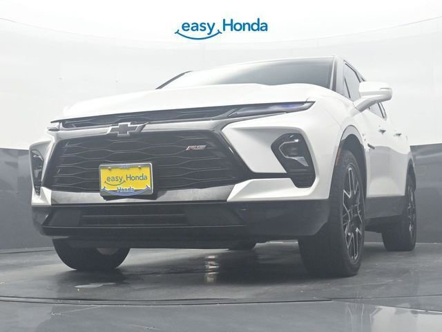 Used 2023 Chevrolet Blazer RS FWD image 28