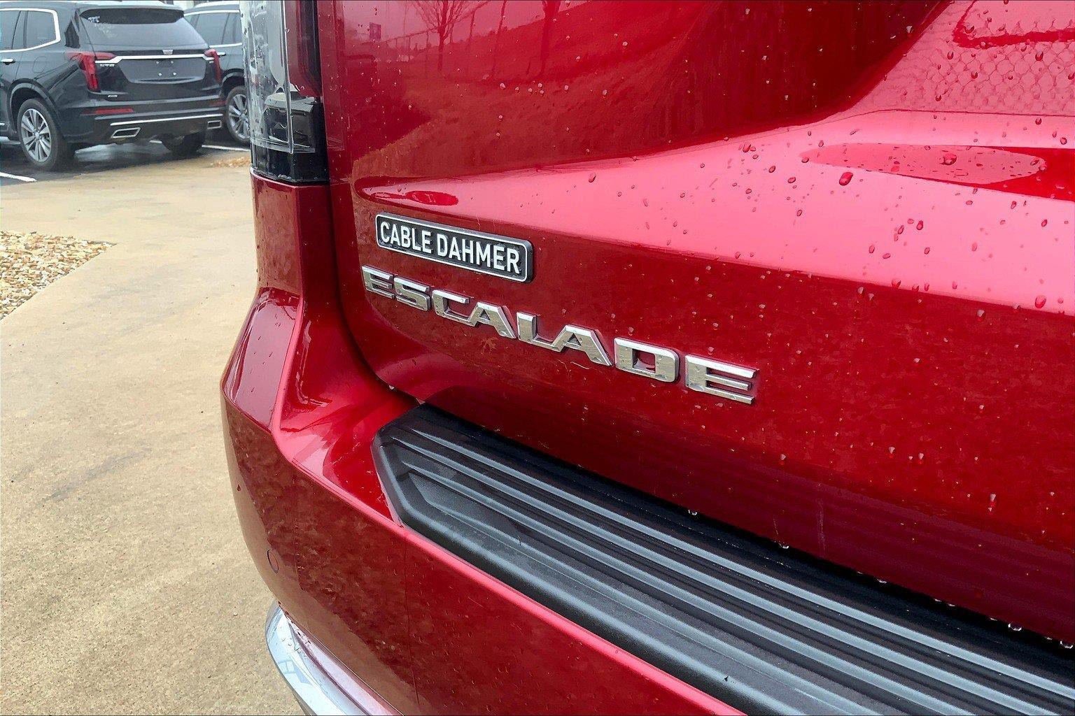 Used 2021 Cadillac Escalade Premium Luxury Platinum w/ Heavy-Duty Trailer Package AWD/4WD image 31