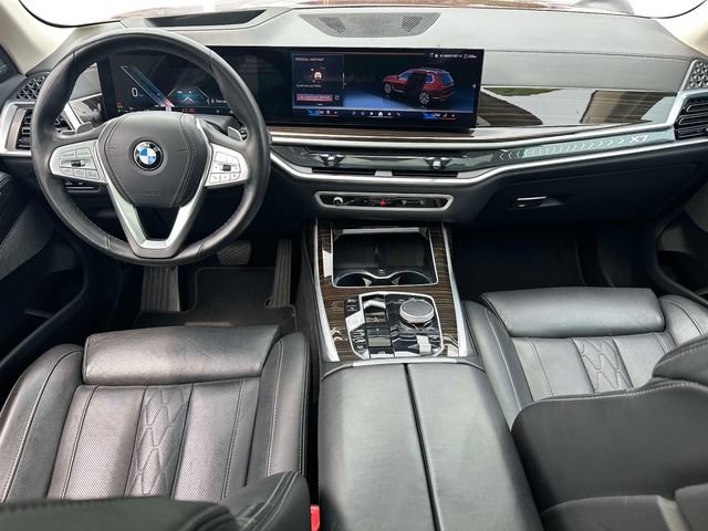 Used 2025 BMW X7 xDrive40i AWD/4WD image 21