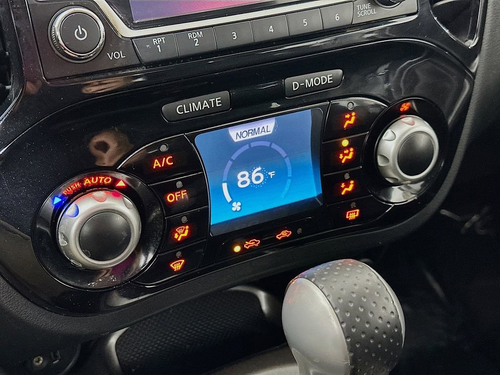 Used 2015 Nissan Juke SV image 21