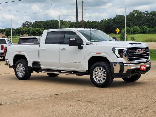 Used 2024 GMC Sierra 2500 SLE AWD/4WD image 2