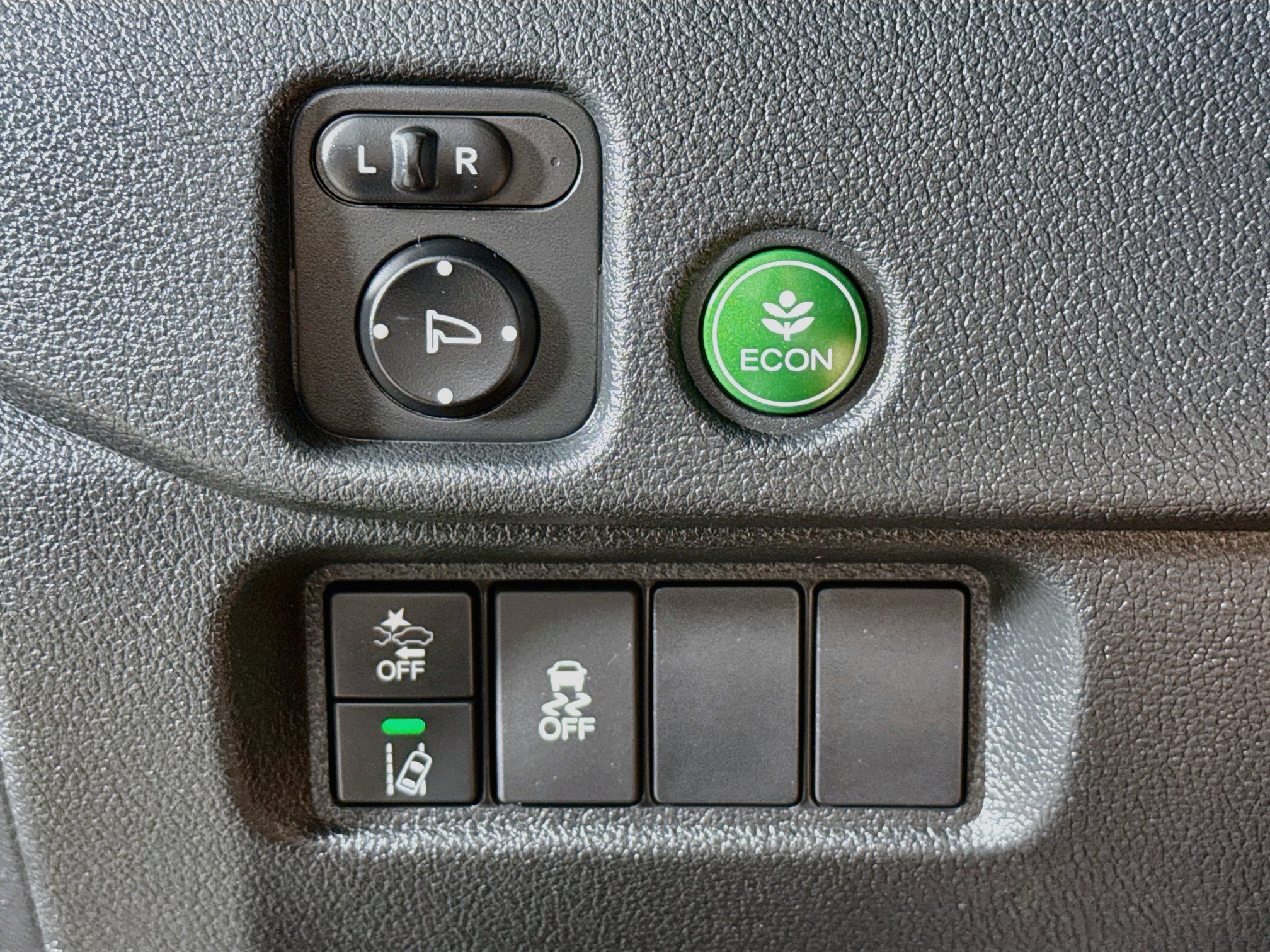 Used 2022 Honda Pilot Sport image 9