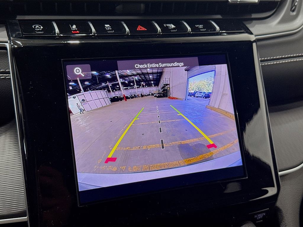 New 2025 Jeep Grand Cherokee L Laredo image 44