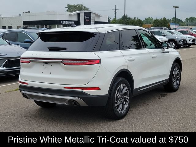 Used 2023 Lincoln Corsair AWD w/ Equipment Group 101A image 4