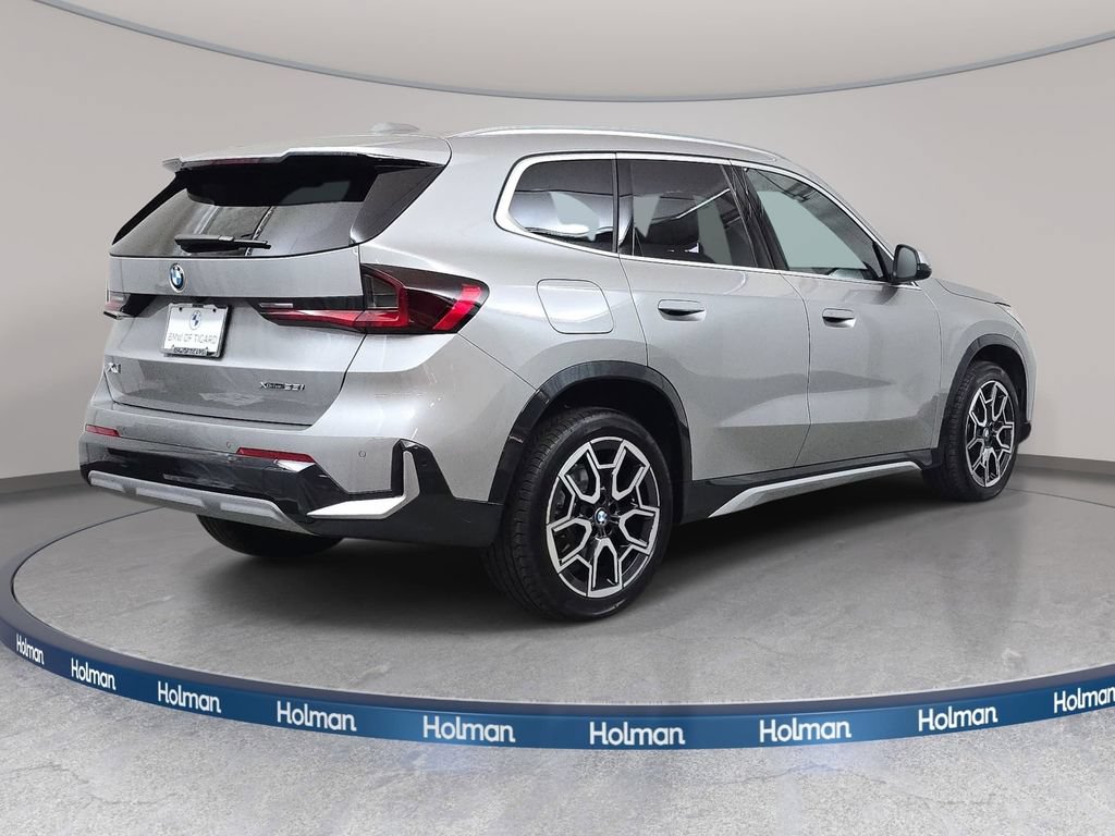 Used 2025 BMW X1 xDrive28i w/ Premium Package AWD/4WD image 6