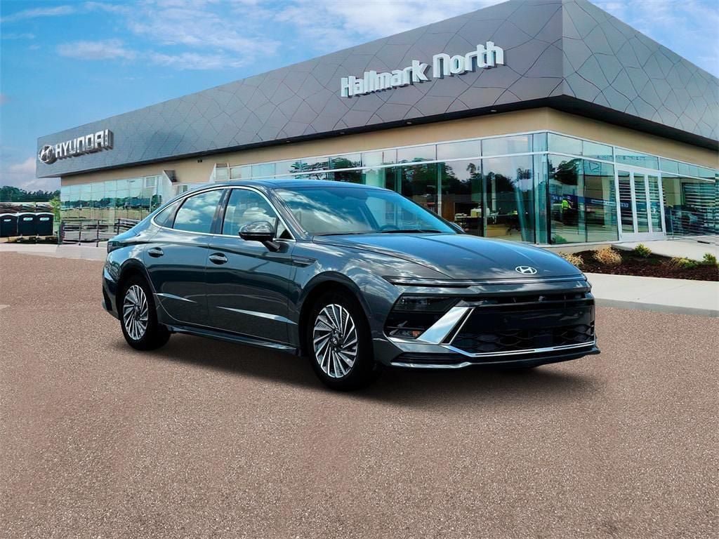 New 2025 Hyundai Sonata Limited FWD image 11