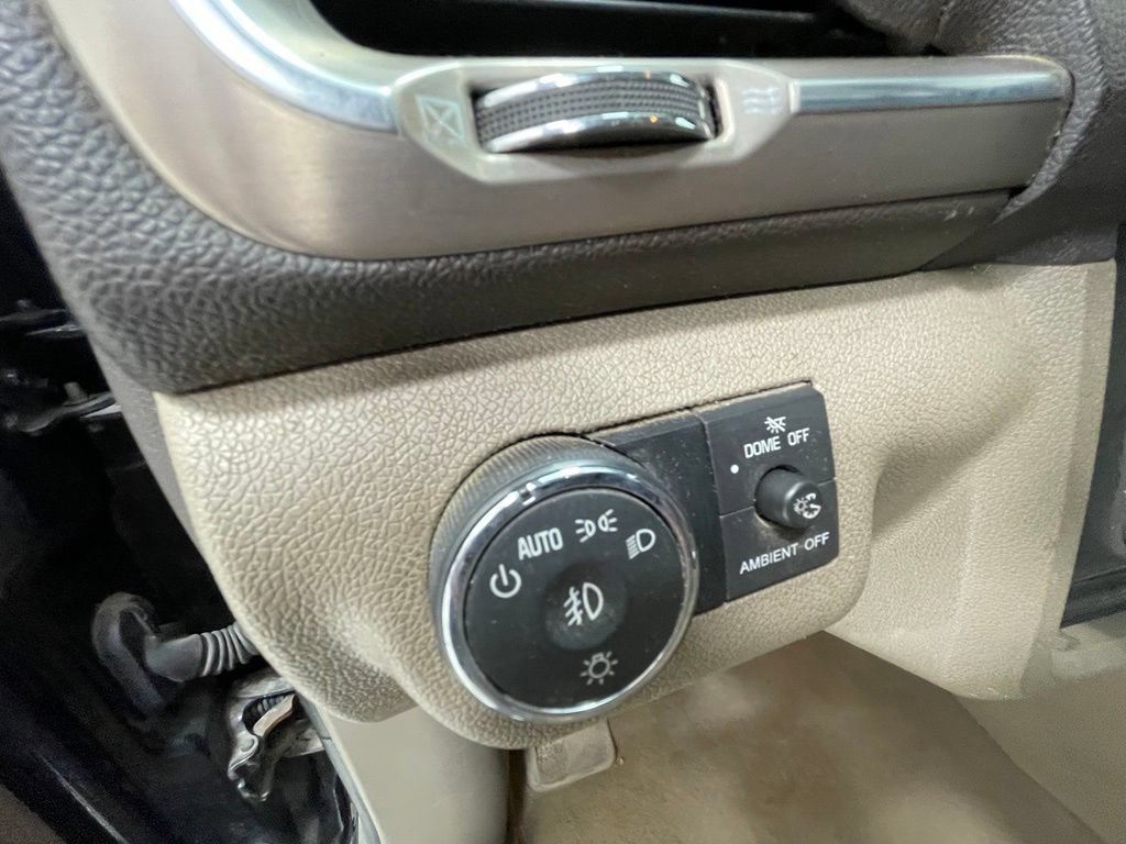 Used 2014 GMC Acadia Denali AWD/4WD image 17