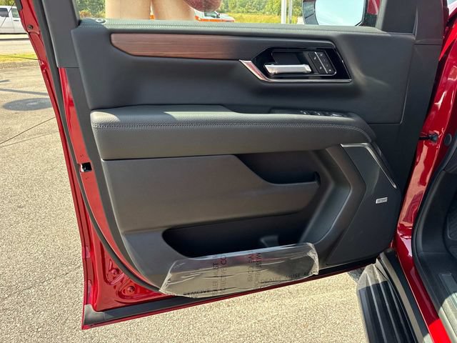 New 2026 GMC Yukon Denali w/ Advanced Technology Package AWD/4WD image 24