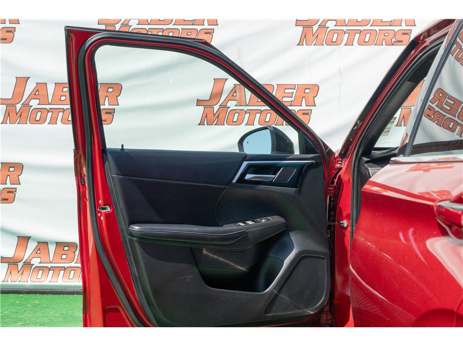Used 2023 Mitsubishi Outlander SE Black Edition AWD/4WD image 32