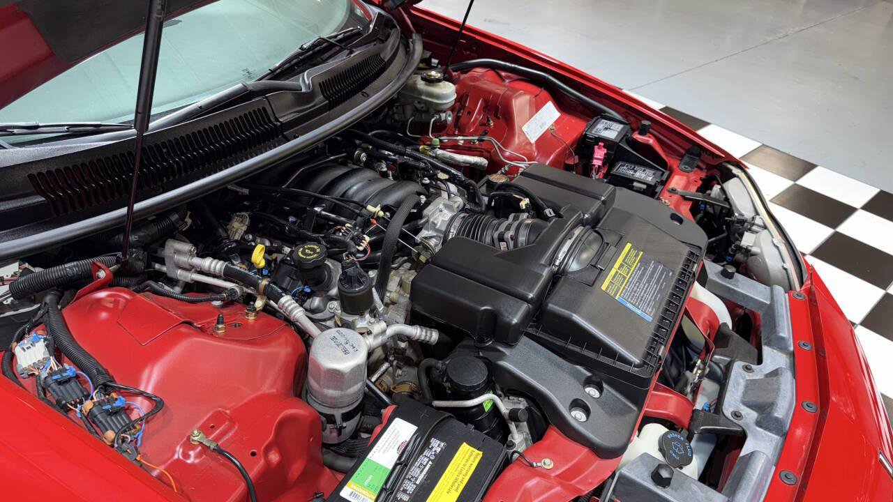 Used 1998 Chevrolet Camaro Z28 w/ Preferred Equipment Group 2 RWD image 29