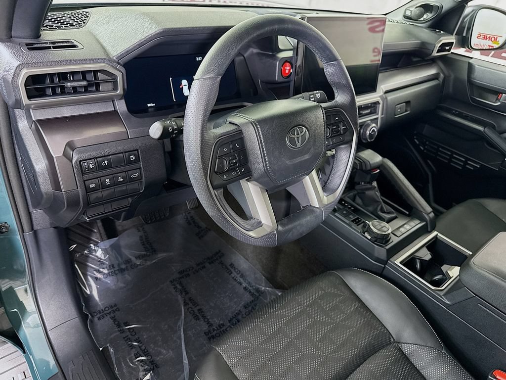 Certified 2026 Toyota 4Runner TRD Off-Road Premium AWD/4WD image 21