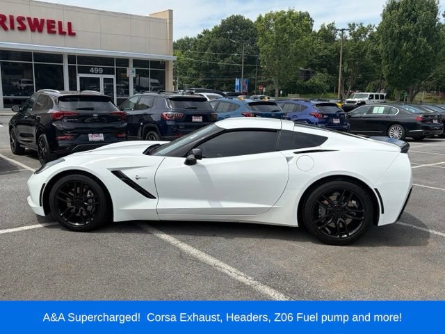Used 2016 Chevrolet Corvette Stingray Coupe RWD image 4
