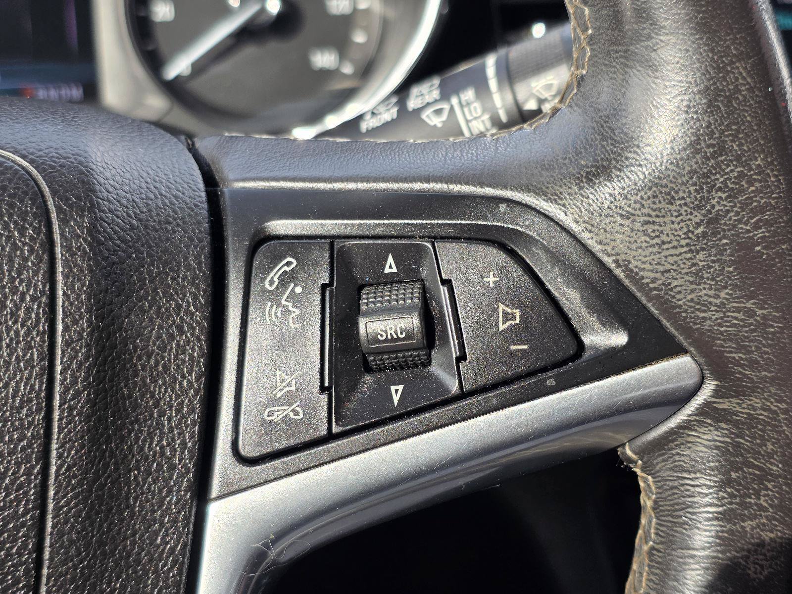 Used 2020 Buick Encore Preferred FWD image 12