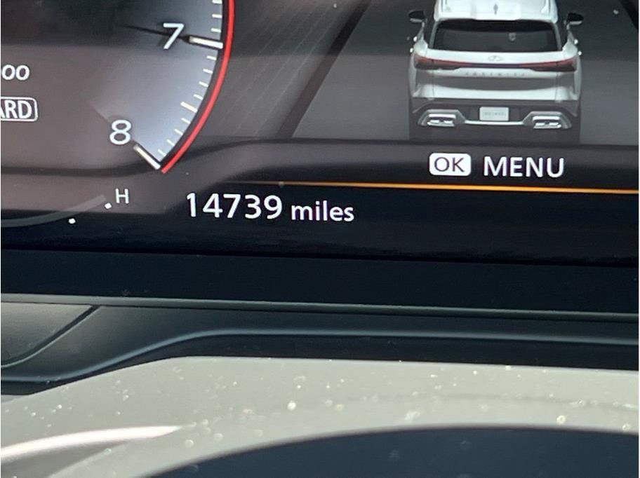 Used 2025 INFINITI QX60 Luxe FWD image 23