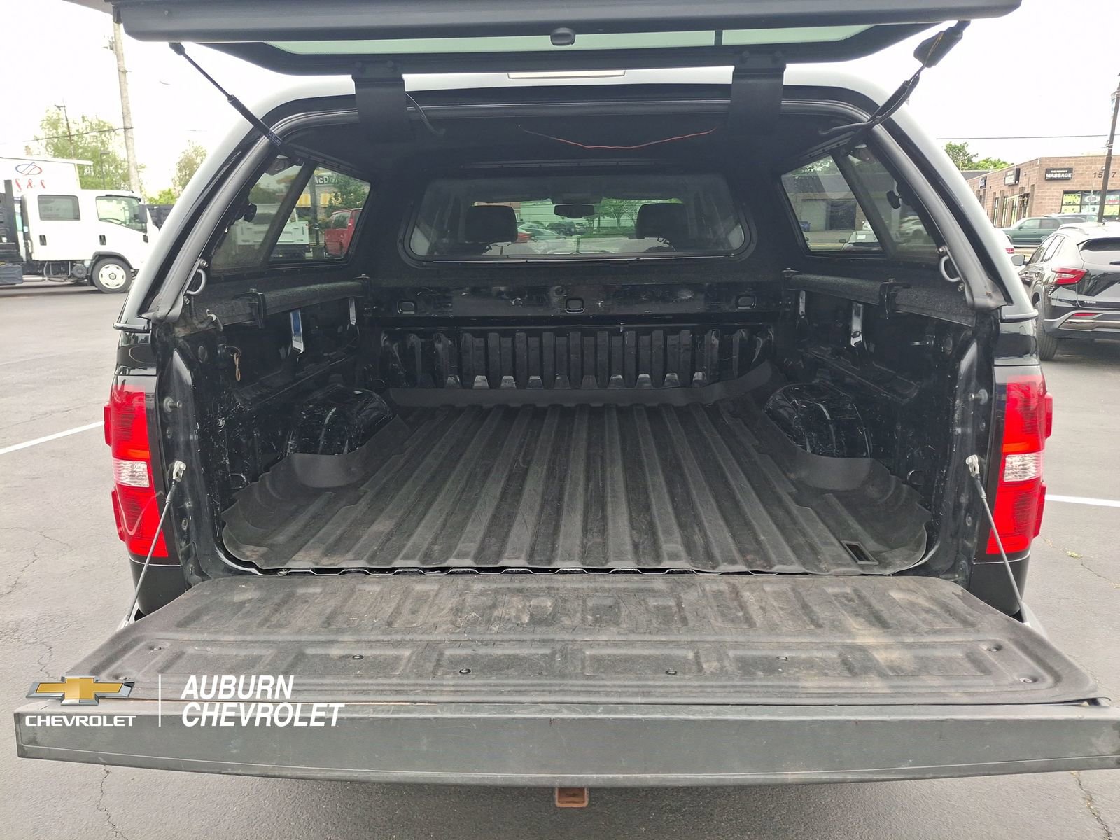 Certified 2015 GMC Sierra 1500 SLT w/ SLT Crew Cab Value Package AWD/4WD image 20