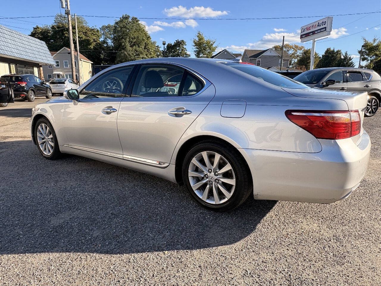 Used 2012 Lexus LS 460 AWD w/ Comfort Pkg image 10