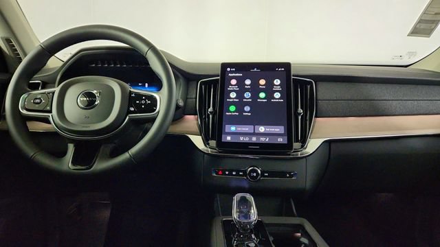 New 2026 Volvo XC90 B6 Plus w/ Protection Package AWD/4WD image 26