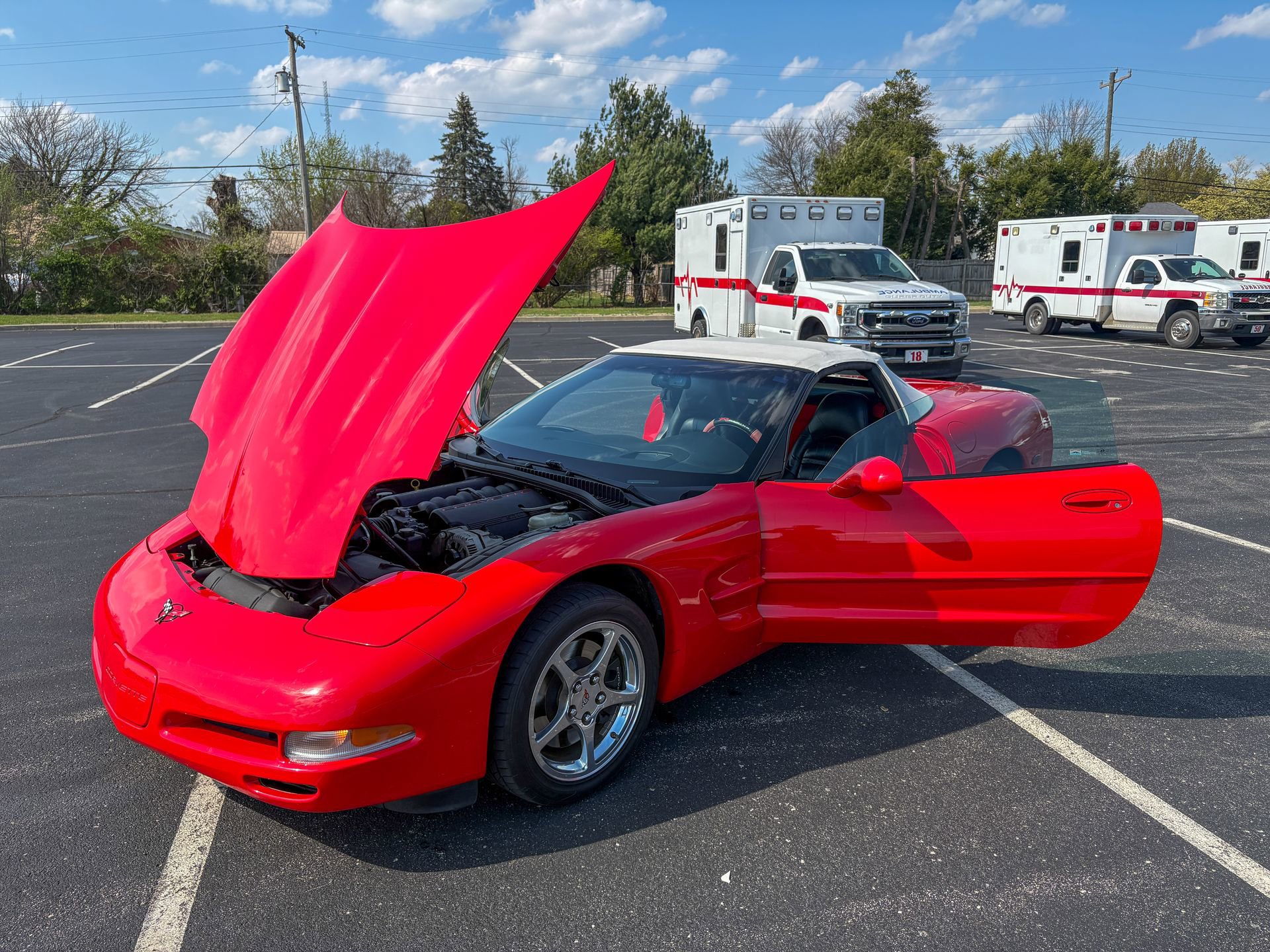 Used 2000 Chevrolet Corvette Convertible w/ Memory Pkg RWD image 34